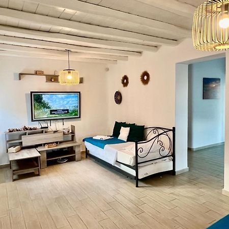 Vaqueros Aparthotel Mykonos Town Exterior photo