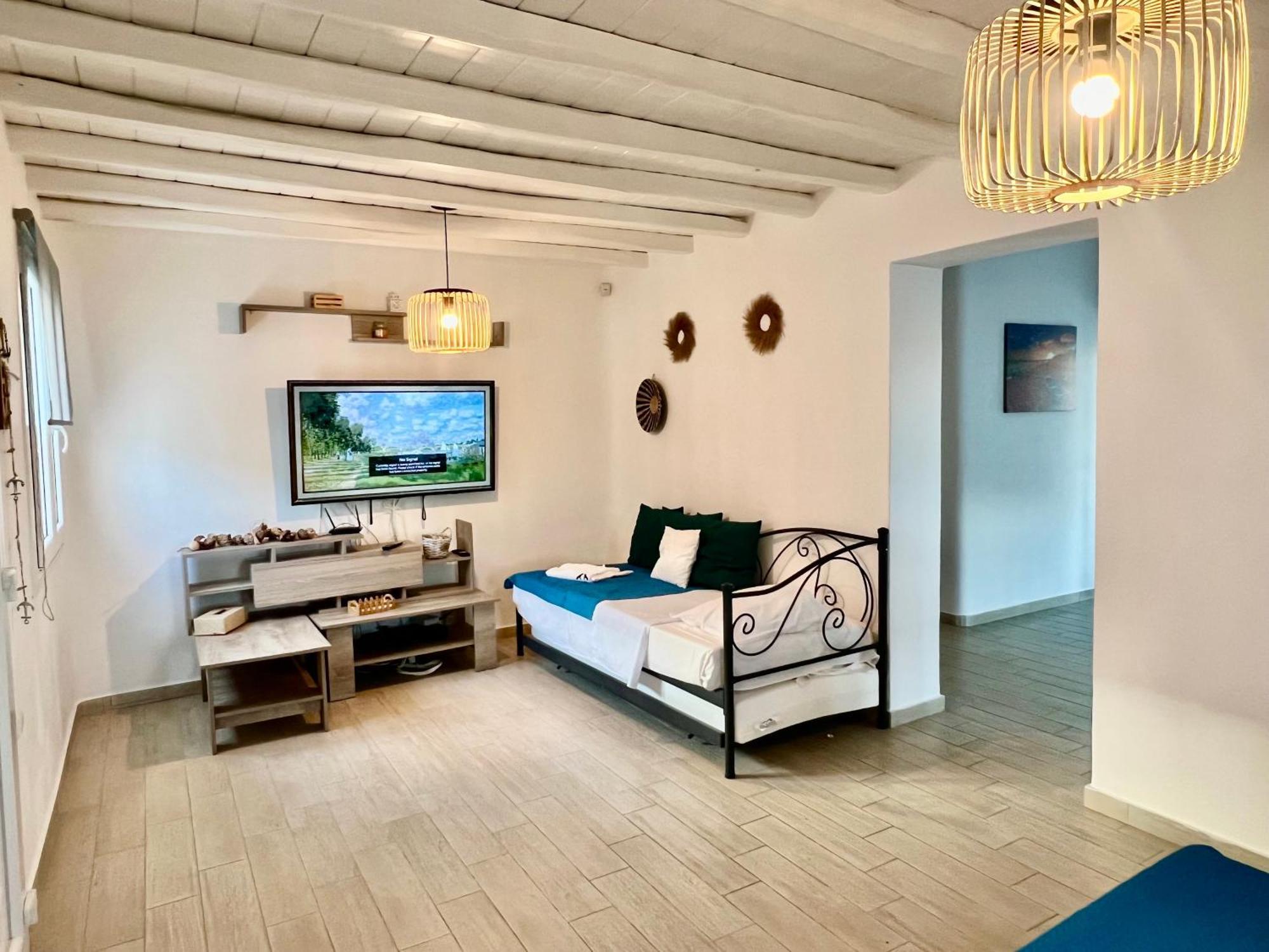 Vaqueros Aparthotel Mykonos Town Exterior photo